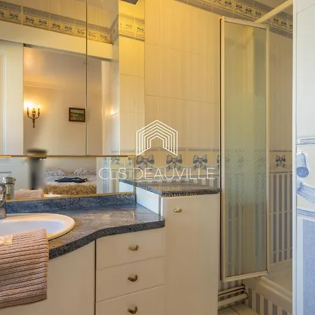 Apartmán Le Salvador 2 Chambres C.L.S Deauville Deauville